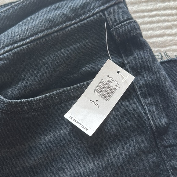 Old Navy High-Waisted O.G. Straight Button-Fly Cut-Off Jeans Trinity BRAND NEW - Picture 4 of 8